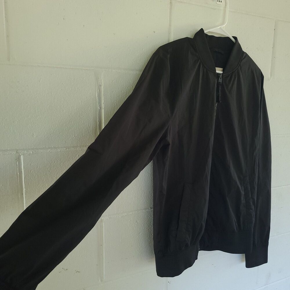 retro Hollister California Size M Black Epic Flex Stretch Windbreaker Jacket EUC - Picture 8 of 16